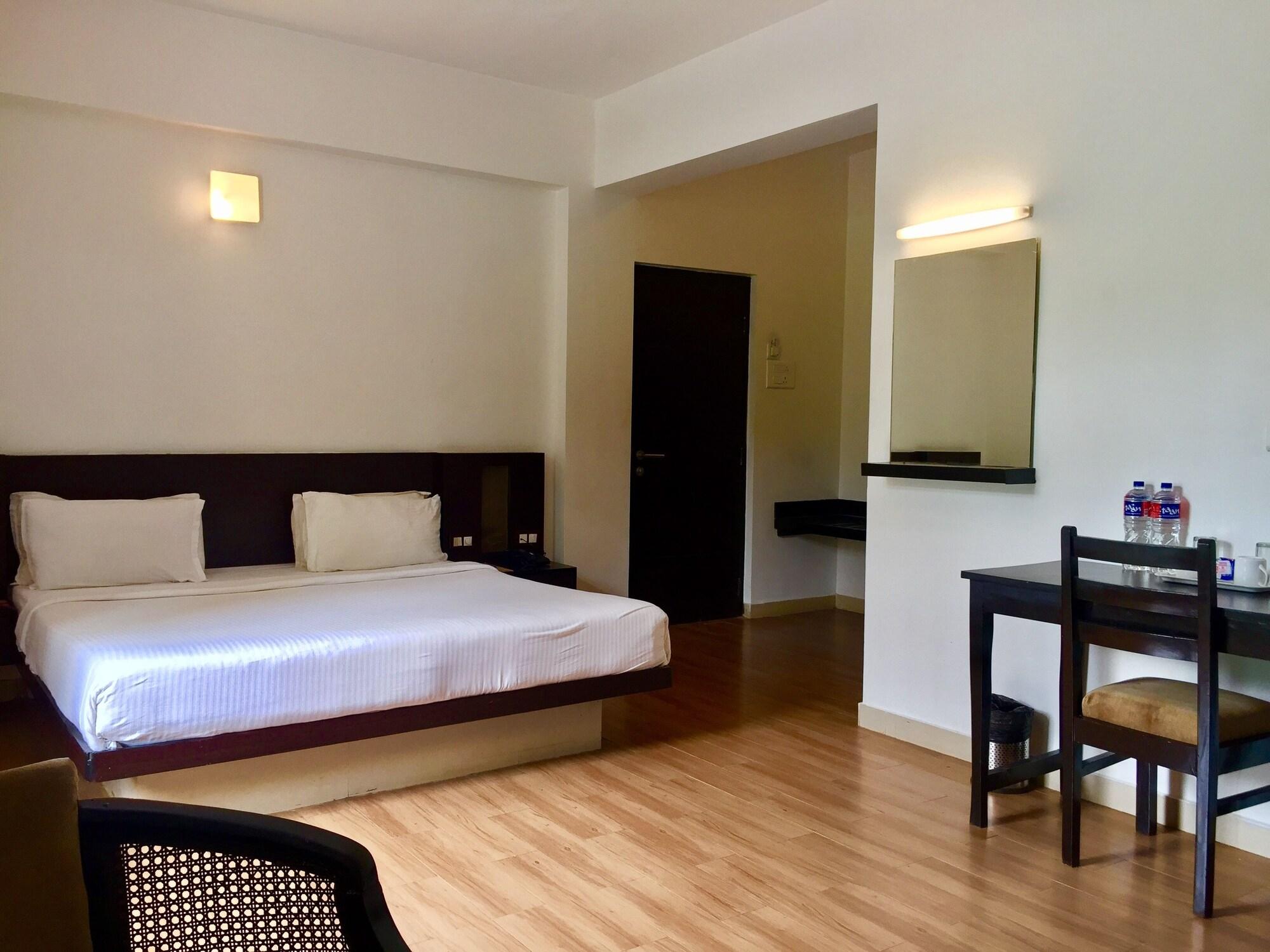 קלנגוטה Sinq Beach Resort מראה חיצוני תמונה