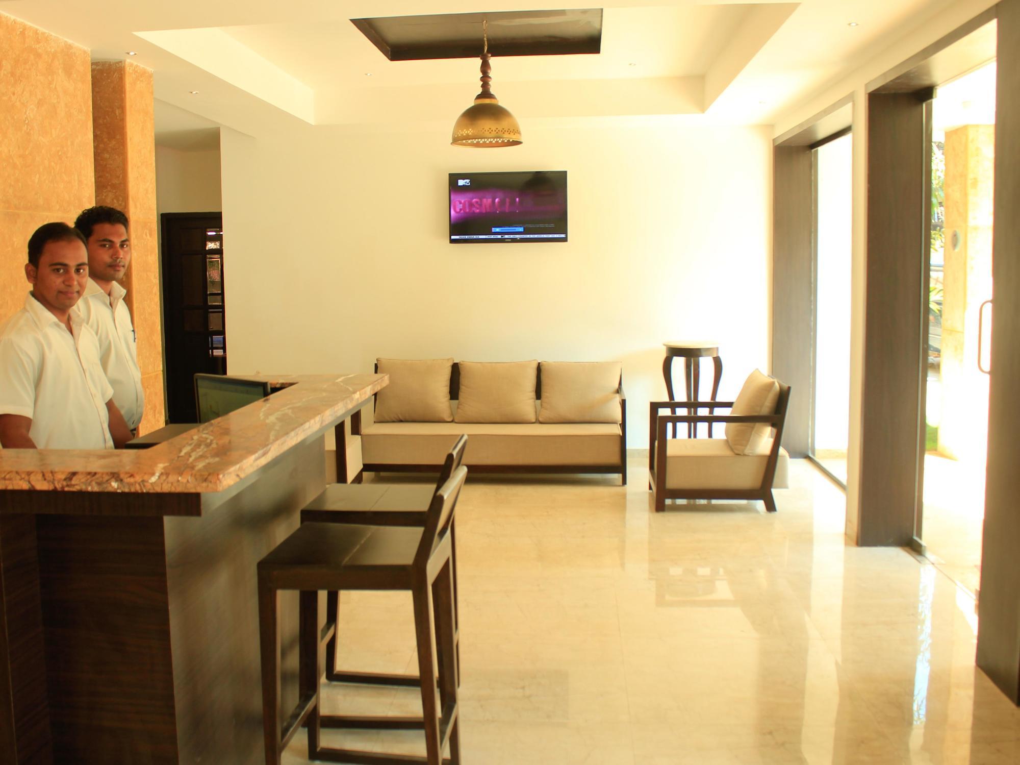 קלנגוטה Sinq Beach Resort מראה חיצוני תמונה