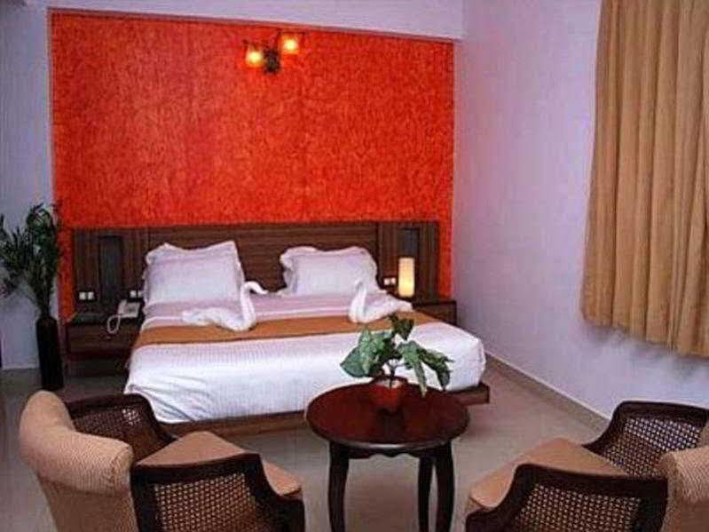 קלנגוטה Sinq Beach Resort מראה חיצוני תמונה